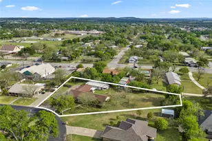 217 Corder Ln, Burnet, TX 78611 - Photo 36