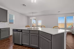 220 Saranac Dr, Elgin, TX 78621 - Photo 14