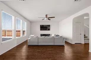 220 Saranac Dr, Elgin, TX 78621 - Photo 10