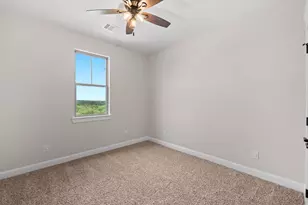 162 Buffalo Rdg Rd, Giddings, TX 78942 - Photo 22