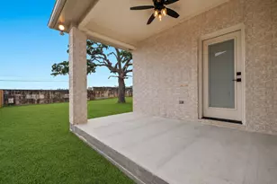 162 Buffalo Rdg Rd, Giddings, TX 78942 - Photo 28