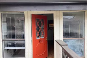 806 W 24th St, Austin, TX 78705 - Photo 2