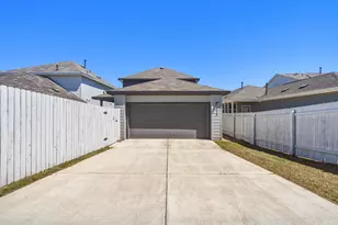 223 Rieber Rd, Kyle, TX 78640 - Photo 36