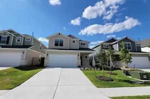 452 Pickrell Loop, Liberty Hill, TX 78642 - Photo 2