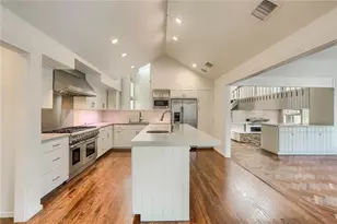 718 Bermuda St, Lakeway, TX 78734 - Photo 12