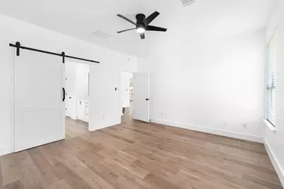 11124 Silo Valley Drive, Austin, TX 78754 - Photo 16