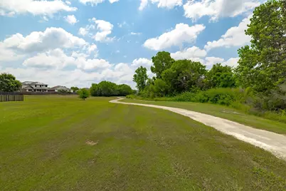 11124 Silo Valley Drive, Austin, TX 78754 - Photo 34