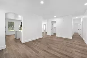 11124 Silo Valley Dr, Austin, TX 78754 - Photo 8