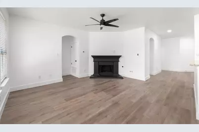 11124 Silo Valley Drive, Austin, TX 78754 - Photo 4