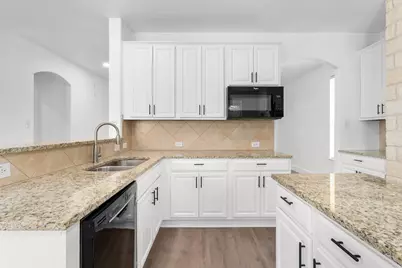 11124 Silo Valley Drive, Austin, TX 78754 - Photo 10