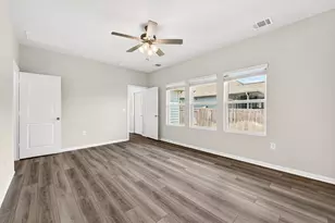 219 Roaming Dr, Hutto, TX 78634 - Photo 14