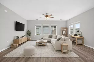 219 Roaming Dr, Hutto, TX 78634 - Photo 4