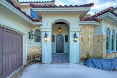 408 Hazeltine Drive, Lakeway, TX 78734 - Photo 2