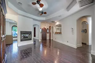 408 Hazeltine Dr, Lakeway, TX 78734 - Photo 8