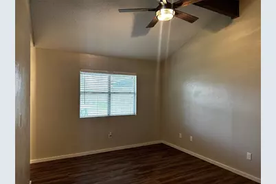 504 Suzzane Road, Pflugerville, TX 78660 - Photo 10