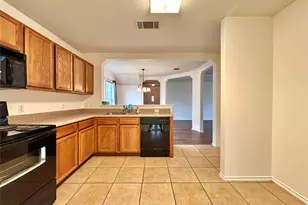102 Adame Ln, Hutto, TX 78634 - Photo 10