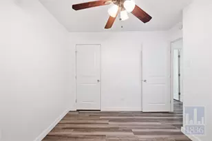 8400 Jamestown Dr, Austin, TX 78758 - Photo 18