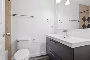 8400 Jamestown Dr, Austin, TX 78758 - Photo 16