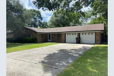 806 Merritt Drive, Lockhart, TX 78644 - Photo 2