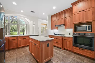 12621 Capella Trail, Austin, TX 78732 - Photo 4