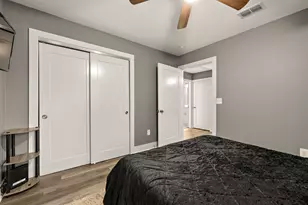 606 E 19th St, Georgetown, TX 78626 - Photo 16
