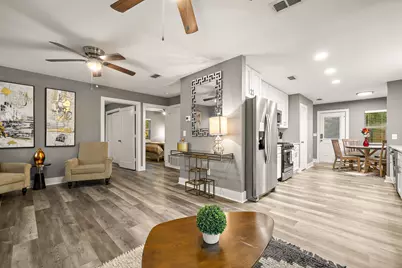 606 E 19th Street, Georgetown, TX 78626 - Photo 8