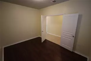 5032 Irvine Ln, Del Valle, TX 78617 - Photo 18