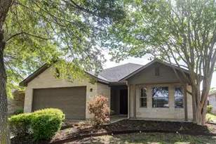 105 Remington Run, Bastrop, TX 78602 - Photo 2