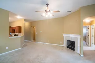 105 Remington Run, Bastrop, TX 78602 - Photo 16