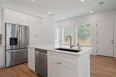 2004 Maxwell Lane, Austin, TX 78741 - Photo 10