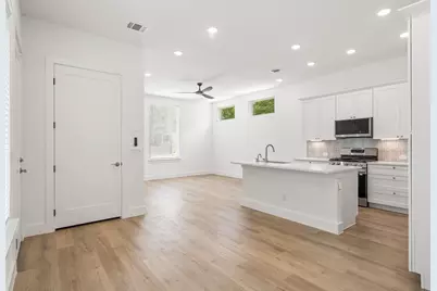 2004 Maxwell Lane, Austin, TX 78741 - Photo 12