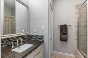 521 Lucy Ln, Horseshoe Bay, TX 78657 - Photo 26