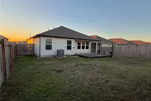 314 Addison Pl, Lockhart, TX 78644 - Photo 8