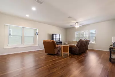 203 Mossycup Drive, San Marcos, TX 78666 - Photo 6