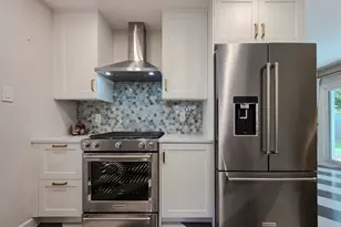 509 Blackberry Dr, Austin, TX 78745 - Photo 8