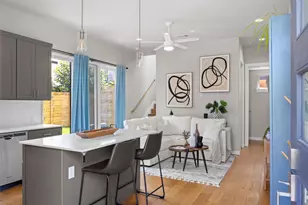 1116 Stobaugh St, Austin, TX 78757 - Photo 10