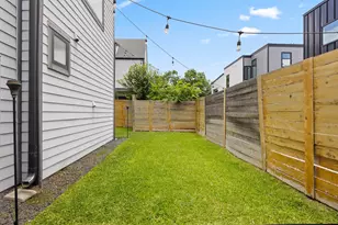 1116 Stobaugh St, Austin, TX 78757 - Photo 34
