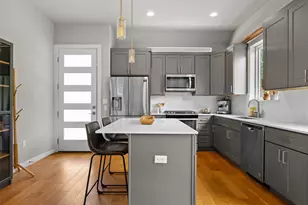 1116 Stobaugh St, Austin, TX 78757 - Photo 14