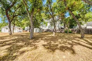 3512 Gonzales St, Austin, TX 78702 - Photo 18