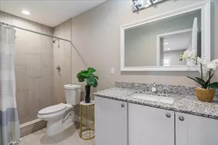 935 La Posada Dr, Austin, TX 78752 - Photo 16