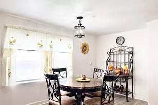 1840 Pine St, San Marcos, TX 78666 - Photo 8