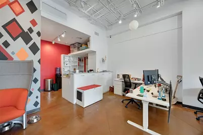 2401 E 6th Street #2018, Austin, TX 78702 - Photo 16
