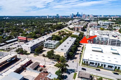 2401 E 6th Street #2018, Austin, TX 78702 - Photo 32