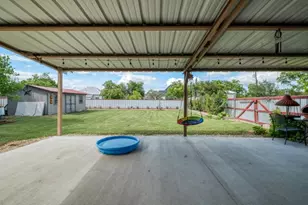 440 E Clark St, Bartlett, TX 76511 - Photo 22