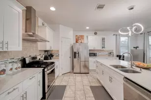 440 E Clark St, Bartlett, TX 76511 - Photo 8