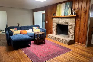 1003 W Bluebonnet Dr, San Marcos, TX 78666 - Photo 2