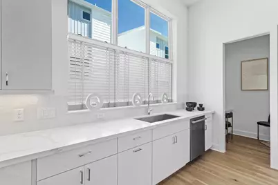 2805 McCurdy Street #4, Austin, TX 78723 - Photo 12