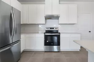 18501 Spotted Eagle Ln, Elgin, TX 78621 - Photo 6