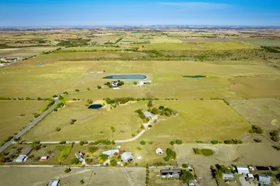 17901 Steger Lane, Manor, TX 78653 - Photo 6