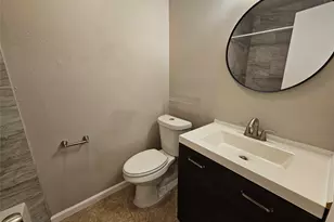 6800 Lunar Dr, Austin, TX 78745 - Photo 18